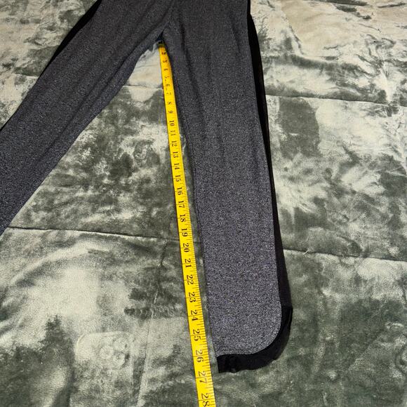 Victoria Sport by Victoria's Secret Leggings Heather Gray Medium Long Mesh Side - Picture 2 of 6